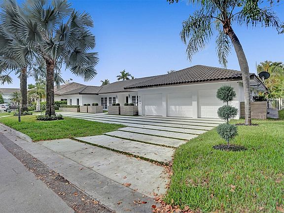 3rd image of 5134 NW 94th Doral Pl