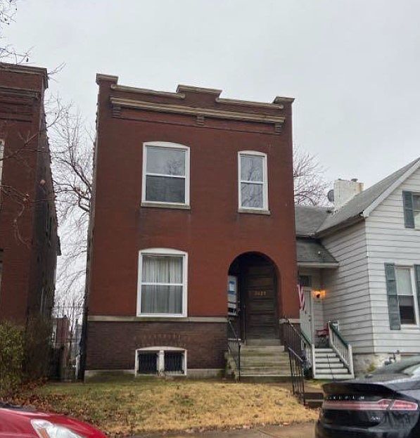 1st image of 3426 Alberta St