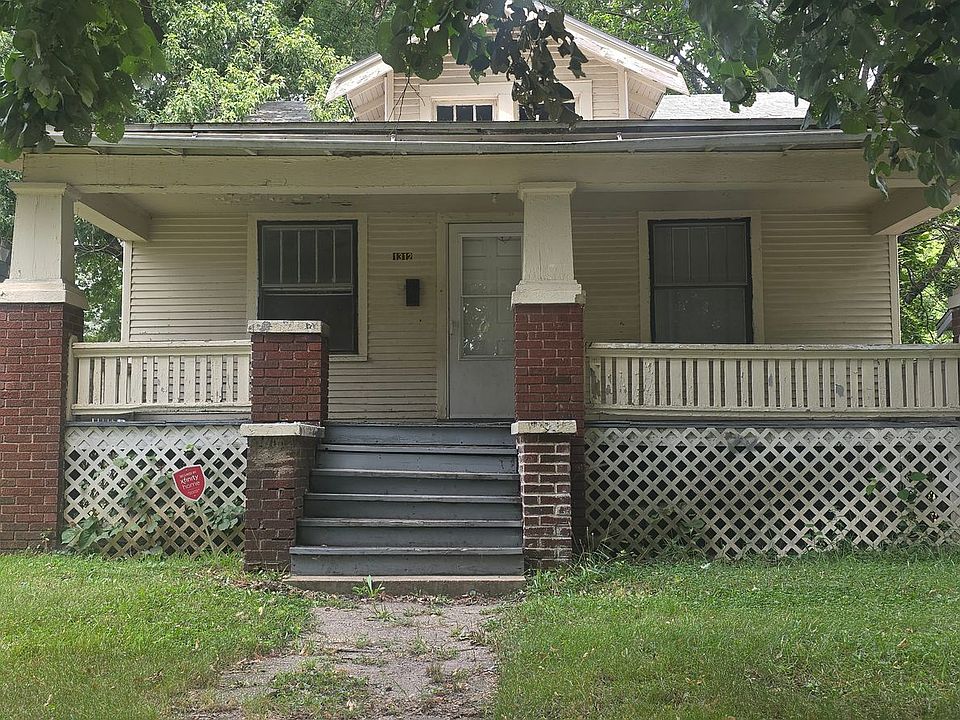1st image of 1312 E Olive St