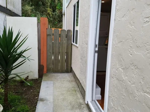 94 Lycett Cir #A, Daly City, CA 94015