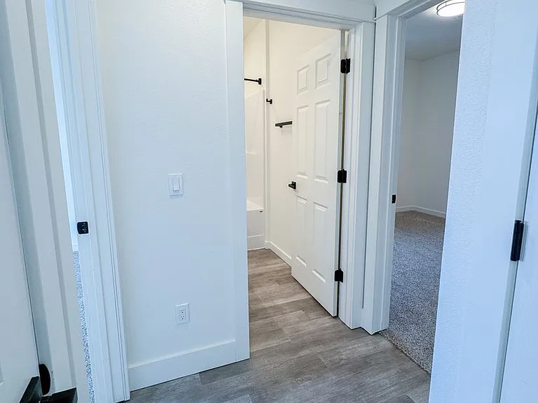 991 Covey Run Rd — Photo 20