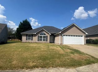 142 Lauren Wood Cir, Taylors, SC 29687