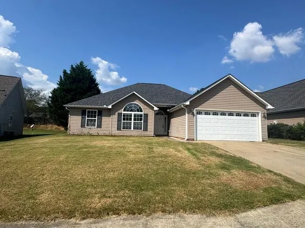 142 Lauren Wood Cir, Taylors, SC 29687