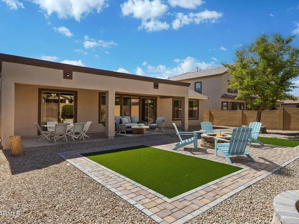 15564 W MESCAL Street, Surprise, AZ 85379