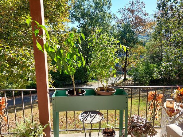 7455 Sawyer Brown Rd