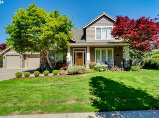 3765 Meadow View Dr, Eugene, OR 97408