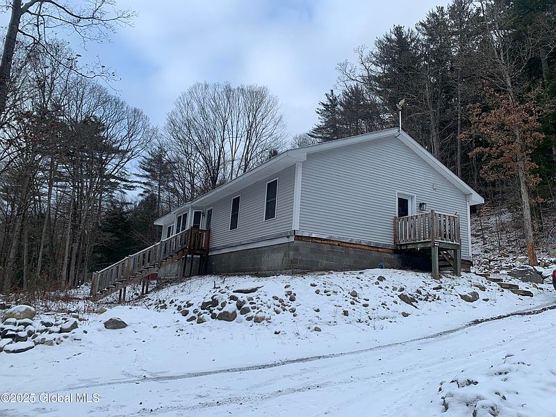 2nd image of 264 Antone Mountain Road