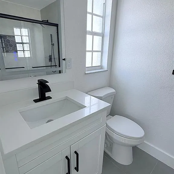 720 Capri Blvd — Photo 16
