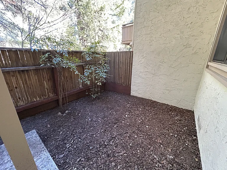 20800 4th St #3 — Photo 12