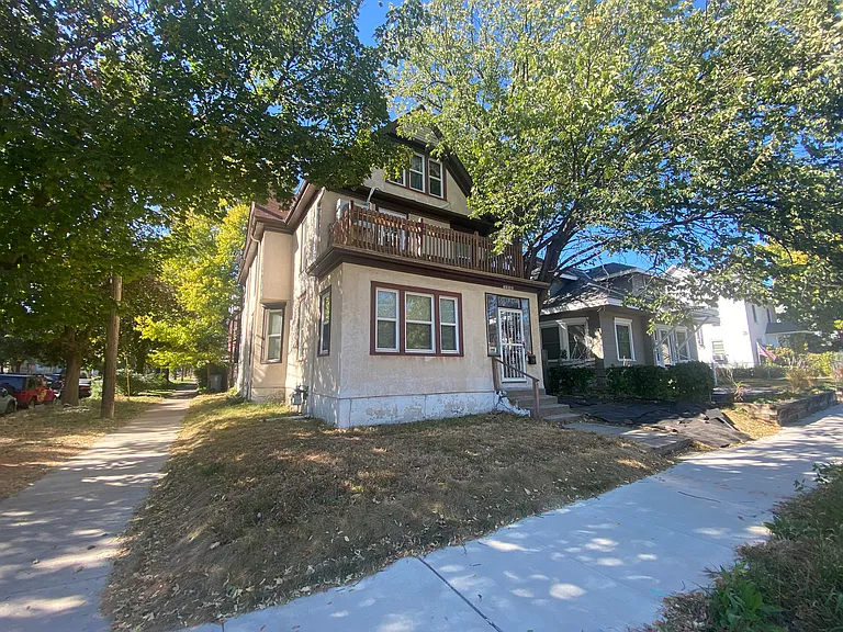 3046 Bryant Ave S #2 — Photo 1