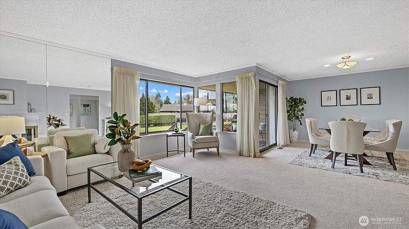 5th image of 10743 Glen Acres Drive S #10743