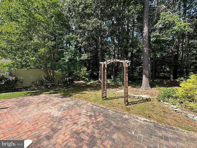 28405 Pinehurst Cir — Photo 31