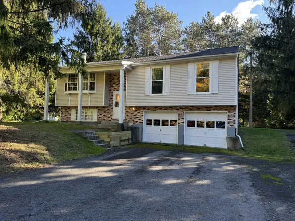 17 Meadowlark Dr, Ithaca, NY 14850