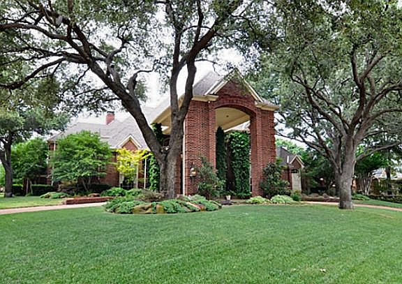 2nd image of 5208 Corinthian Bay Dr