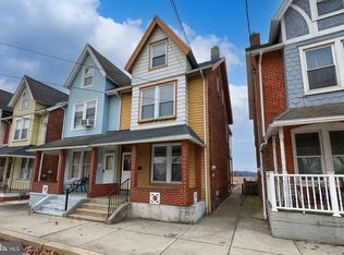 138 S 6th St, Columbia, PA 17512