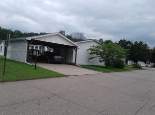 18 E Wildflower, Niles, MI 49120
