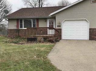 112B Grandview Cir #B, Eureka, IL