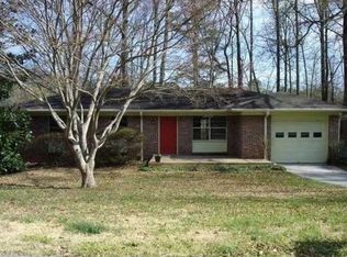 1038 Lancelot Dr, Norcross, GA 30071