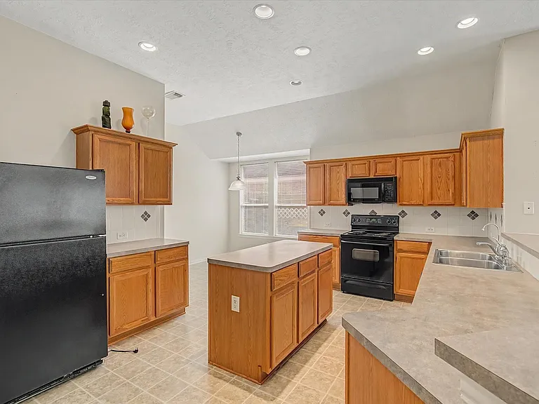 16011 Belleshire Glen Ln — Photo 6