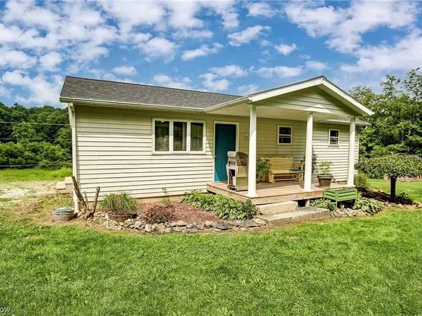 21377 Township Road 157, West Lafayette, OH 43845