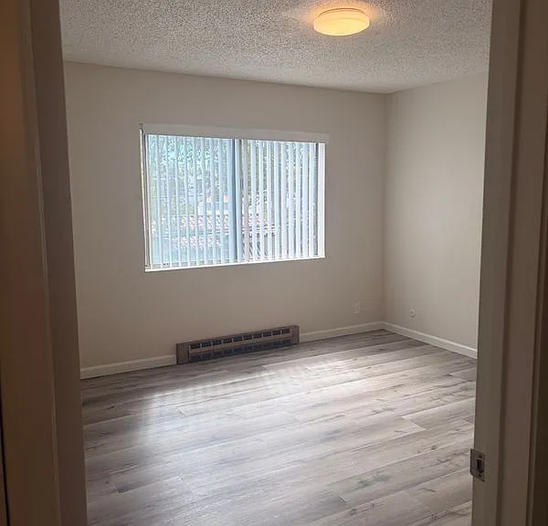 33 Atlas Ave #11 — Photo 3