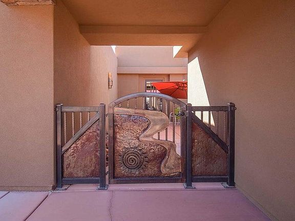 3rd image of 2085 N Tuweap Dr Unit 40