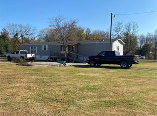 308 S Main St, Oktaha, OK 74450