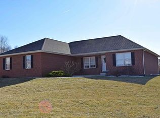 310 Chapelwood Ct, Belleville, IL