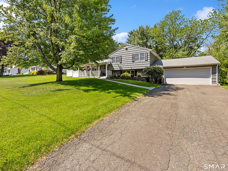 1st image of 59 Surrey Drive
