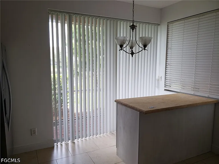 17506 Cherry Ridge Ln — Photo 6