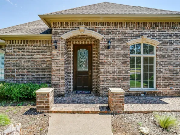 1713 W Westhill Dr, Cleburne, TX 76033