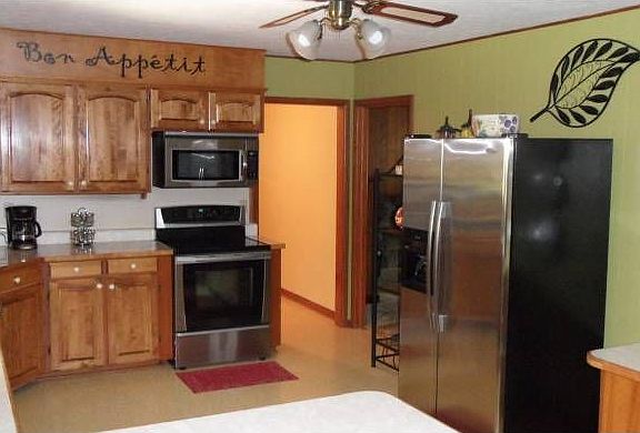 Stainless appliances