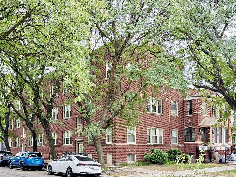 1st image of 2919 W George St #6H