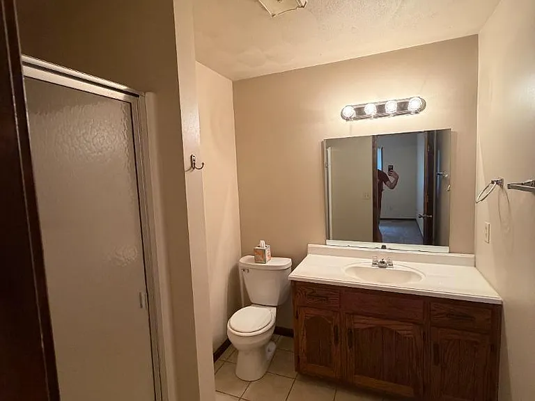 Unit Photo