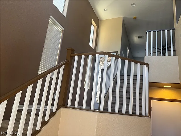 10815 Ackers Dr — Photo 5