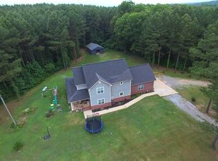 802 Dewease Rd, Union, MS 39365