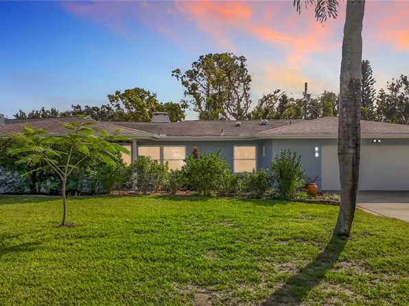 1133 Burke Ave, Dunedin, FL 34698