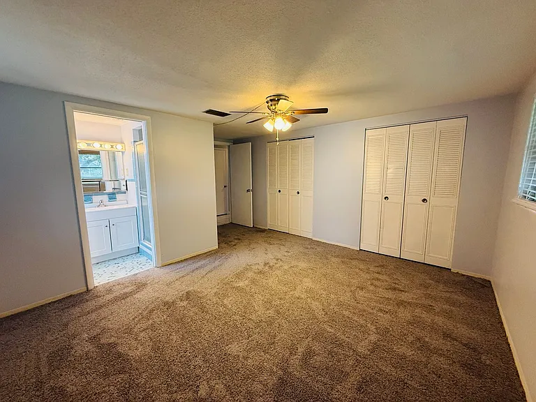 7910 Lilac Dr — Photo 14