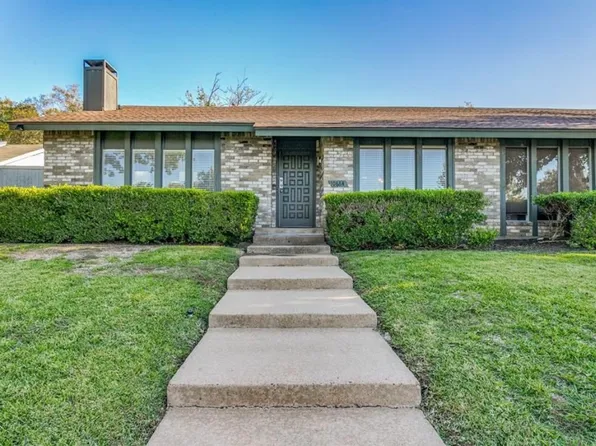 10682 Pagewood Dr, Dallas, TX 75230