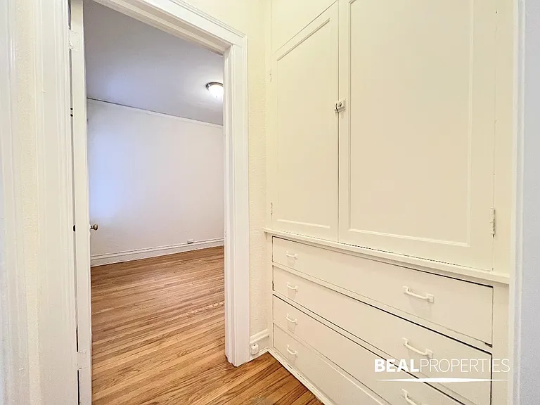 343 Park Ave #7 — Photo 8