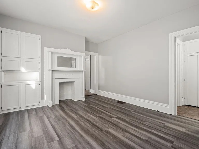 362 Republic St — Photo 12