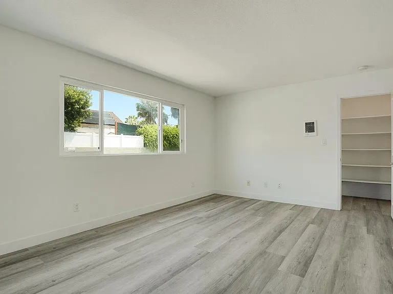 6602 Beadnell Way #4 — Photo 5
