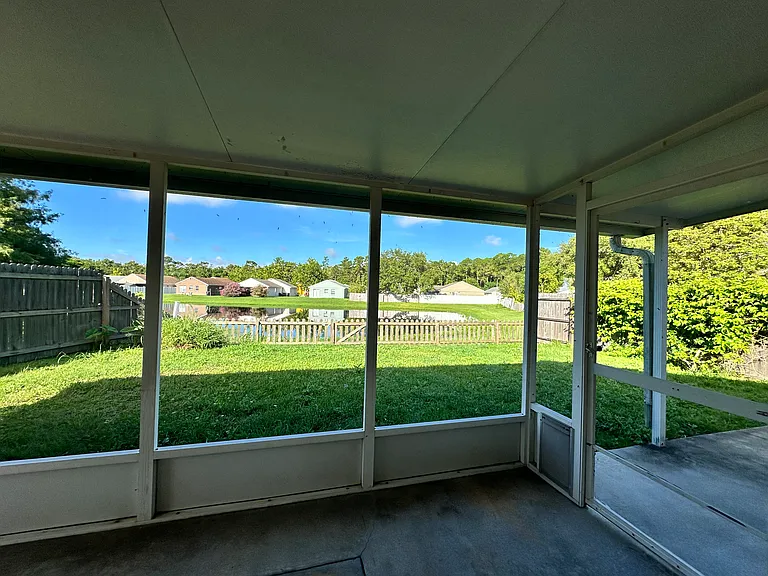 2250 Hannah Ln — Photo 19