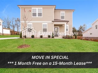 806 Averitt Ln, Lebanon, TN 37087