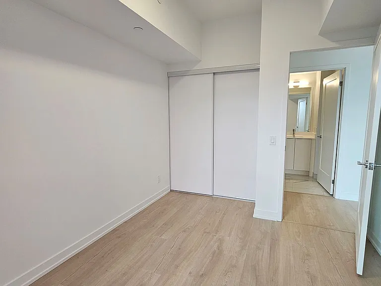 181 Sheppard Ave E #715 — Photo 7