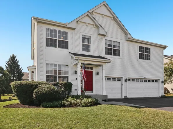 593 W Hamlin Ln, Round Lake, IL 60073