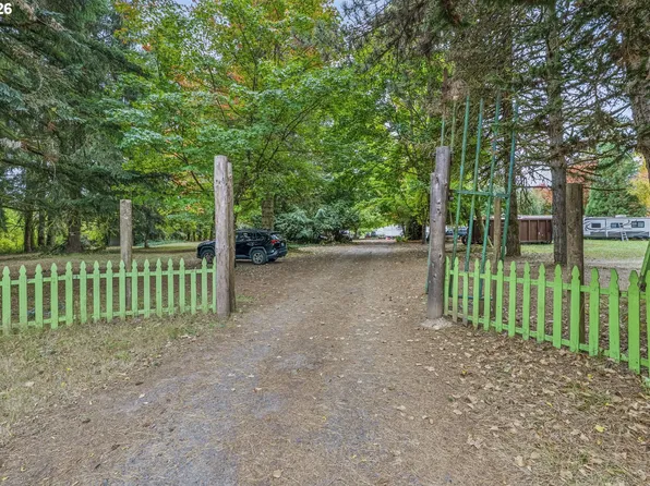 69865 Walker Rd, Rainier, OR 97048