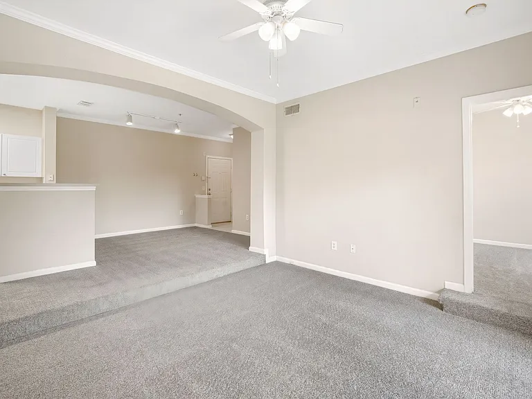 9301 Crescent Loop Cir #206 — Photo 10