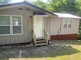 545 W Garden Farm Rd, Rossville, GA 30741