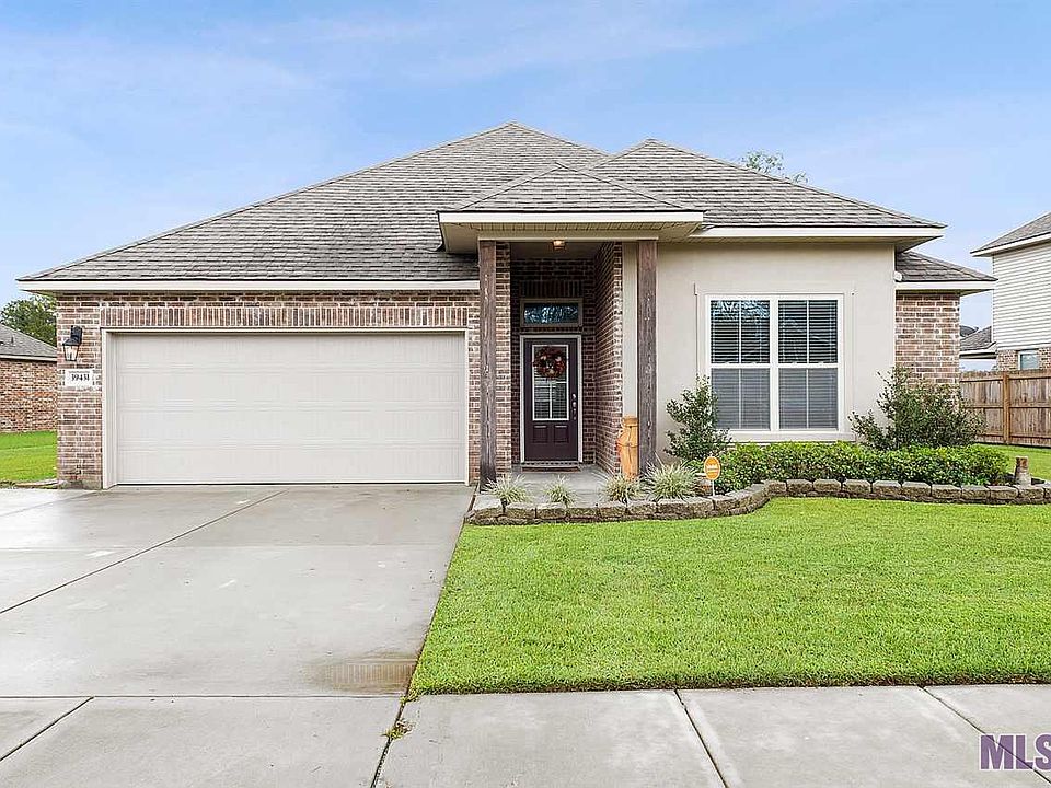 1st image of 39431 Legacy Lake Dr